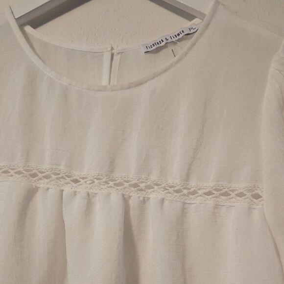 Figueroa &Flower Floral Embroidered White Blouse - Picture 5 of 7